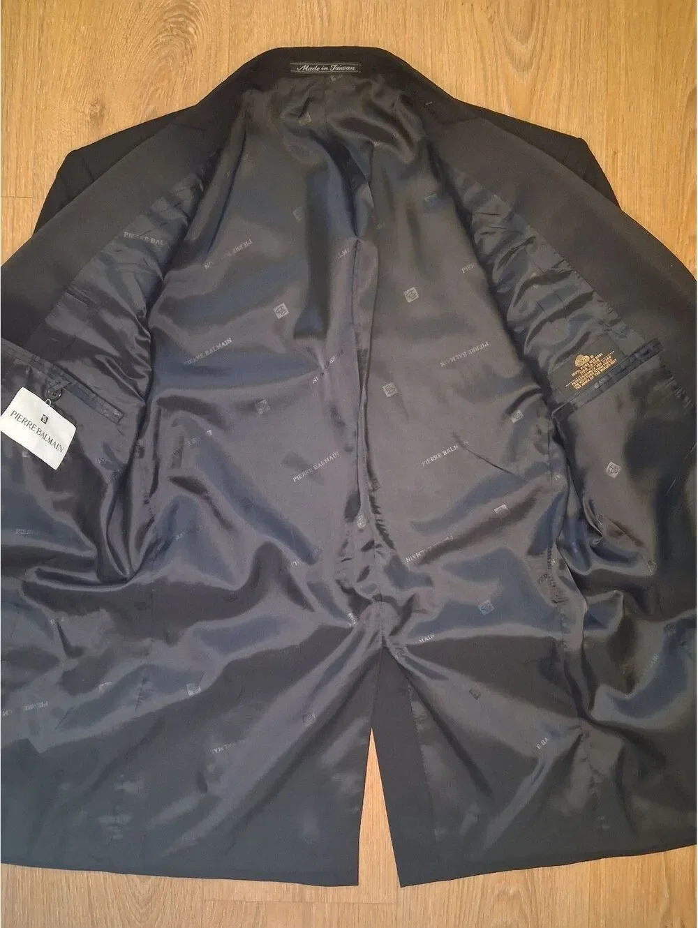Pierre Balmain pierre balmain